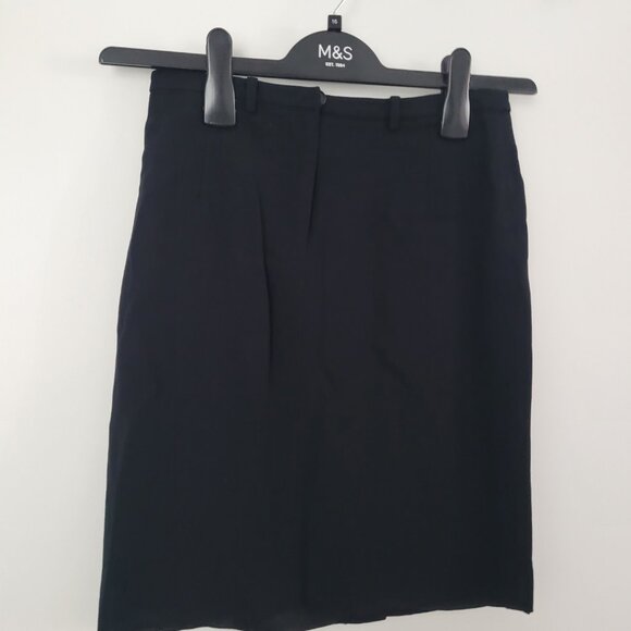 Black Suit - long jacket and skirt - Picture 4 of 8